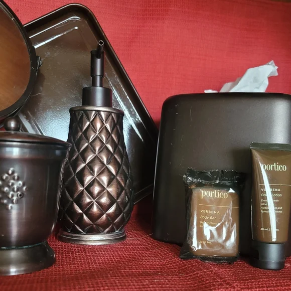 NEW! 6pc. Elegant Bronze/ Brown Metal / Ceramic Complete Bathroom Accessory Set - Picture 5 of 15